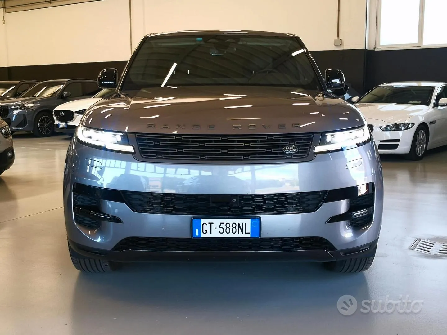Land Rover Range Rover Sport 2024 photo 2