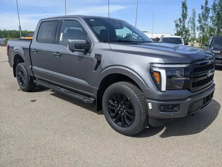 Ford F-150 2026 photo 3