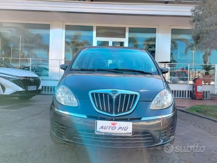 Lancia Musa 2009 photo 2