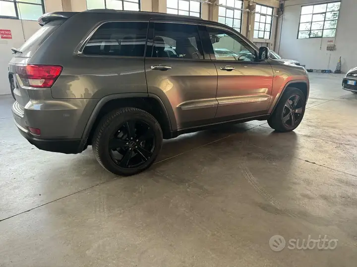 Jeep Grand Cherokee 2012 photo 5