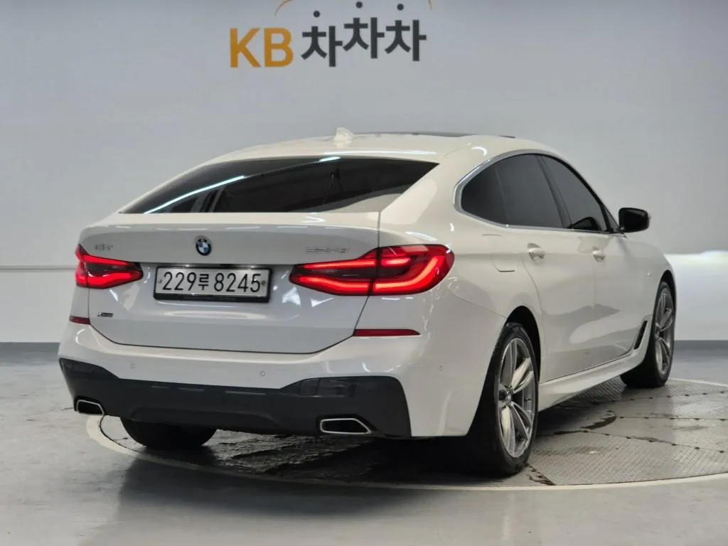 BMW 6 Series Gran Turismo 2020 photo 3