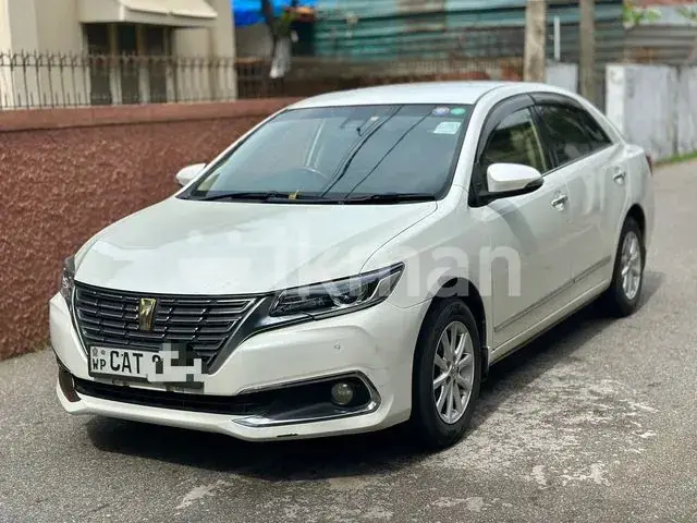 Toyota Premio 2017 photo 2