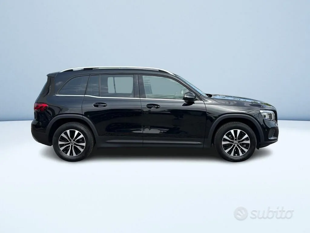 Mercedes-Benz Glb 2023 photo 4