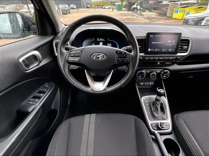 Hyundai Venue 2026 photo 5