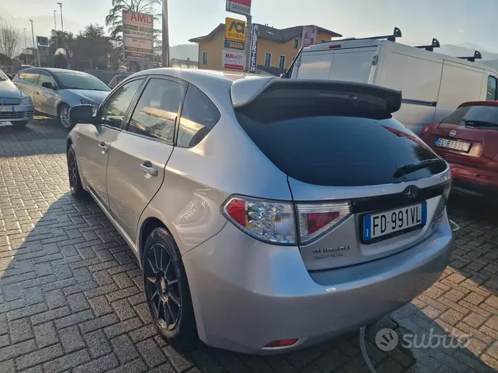 Subaru Impreza 2010 photo 2