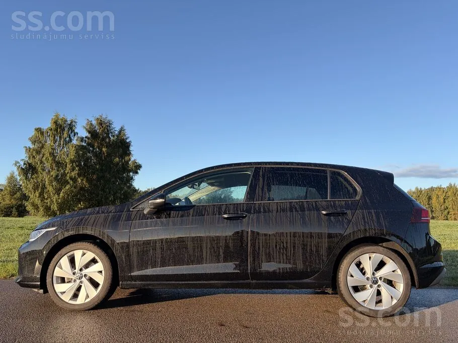 Volkswagen Golf 2025 photo 5