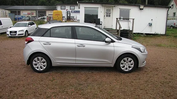 Hyundai I20 2017 photo 2