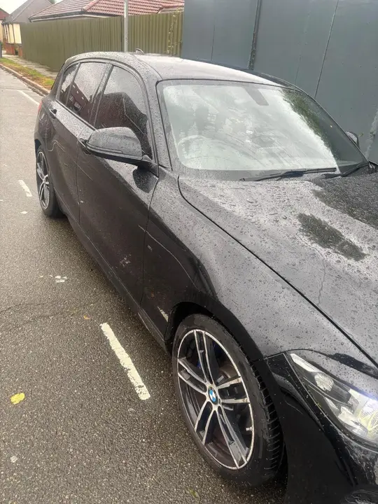 BMW 1 Series 2019 photo 2