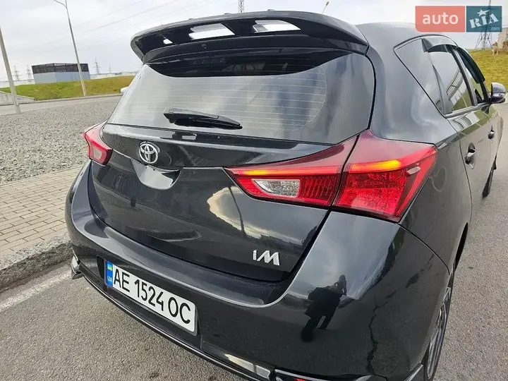 Toyota Corolla 2017 photo 3