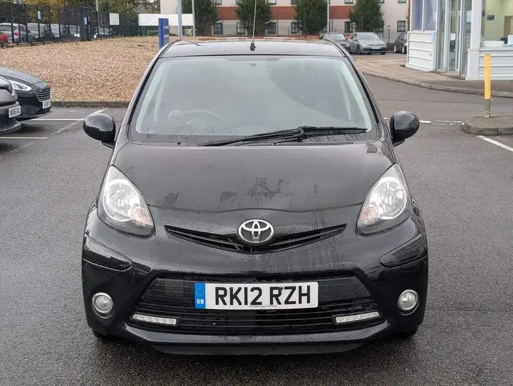 Toyota Aygo 2012 photo 3