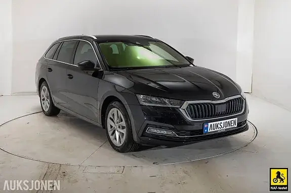 Skoda Octavia 2024 photo 3