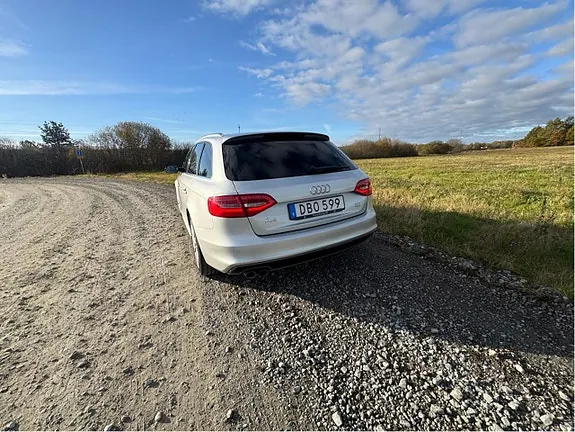 Audi A4 2014 photo 3