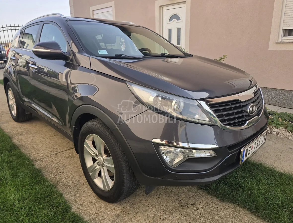 Kia Sportage 2012 photo 2
