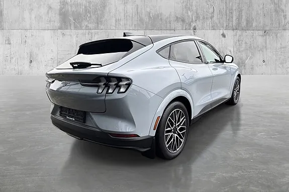 Ford Mustang Mach-E 2025 photo 5