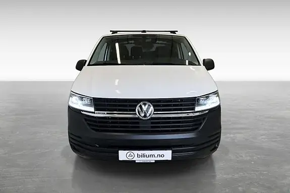 Volkswagen Transporter 2022 photo 2