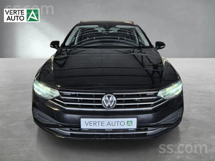 Volkswagen Passat 2021 photo 2