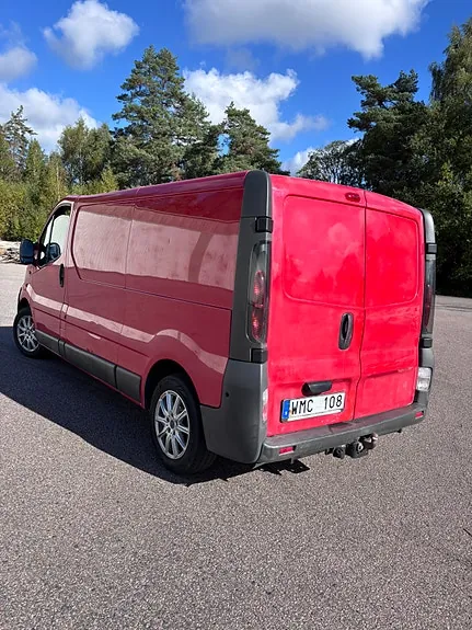 Opel Vivaro 2005 photo 2