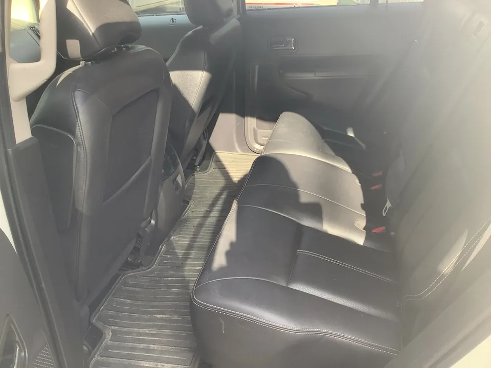 Ford Edge 2010 photo 4