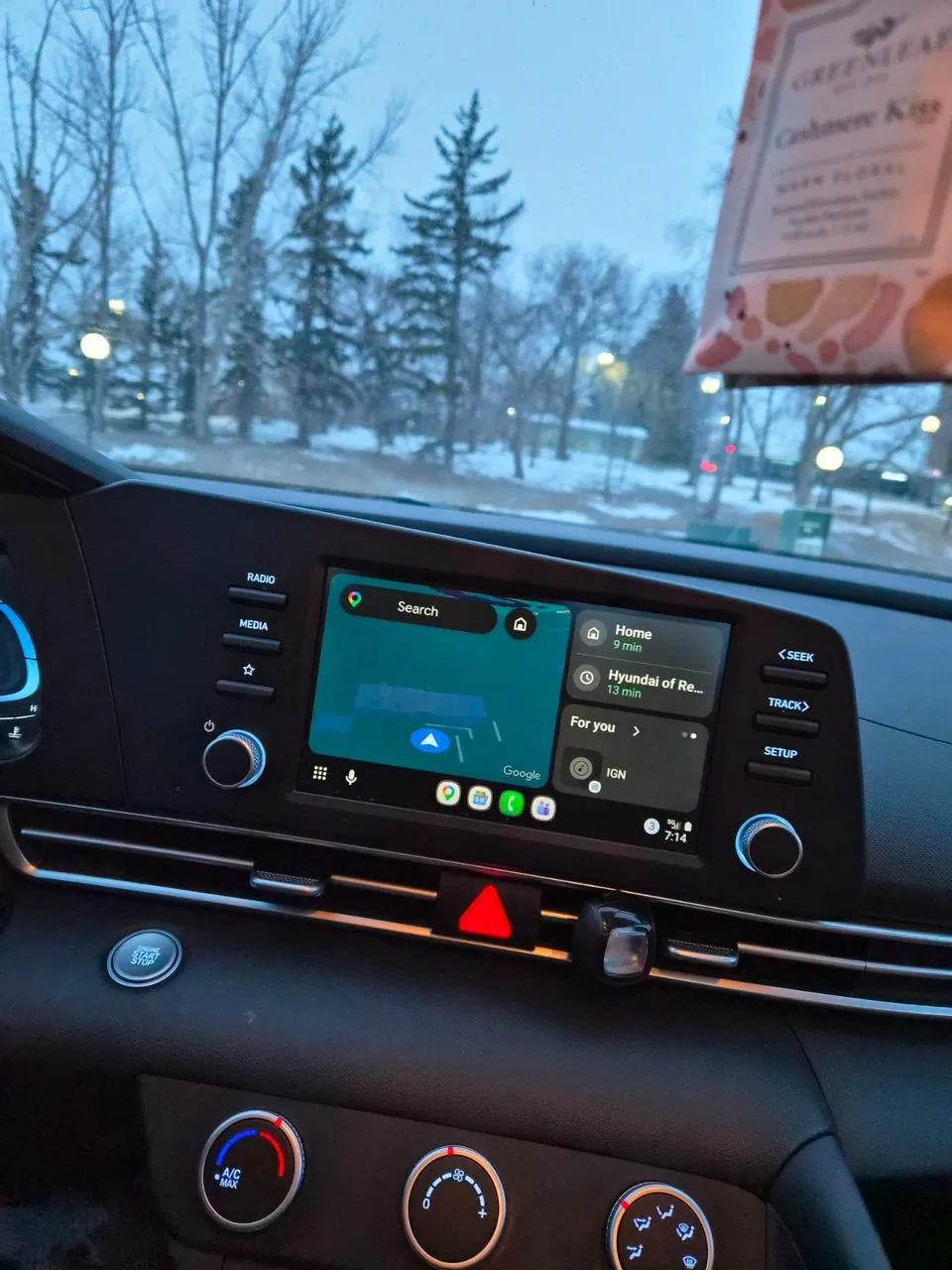 Hyundai Elantra 2025 photo 2