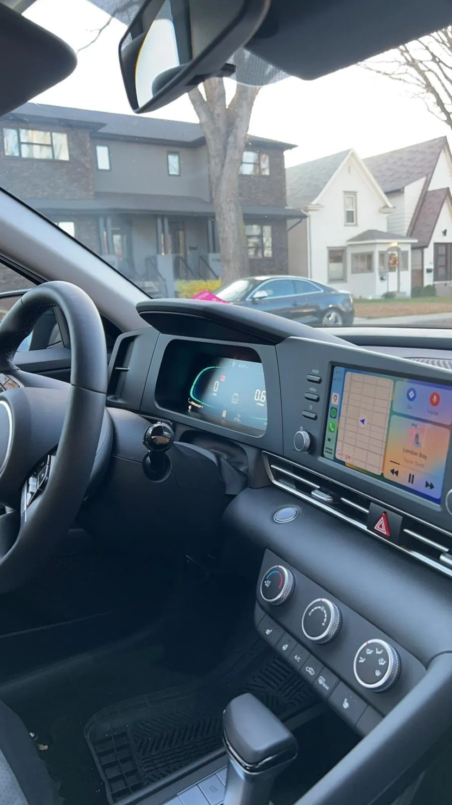Hyundai Elantra 2025 photo 5