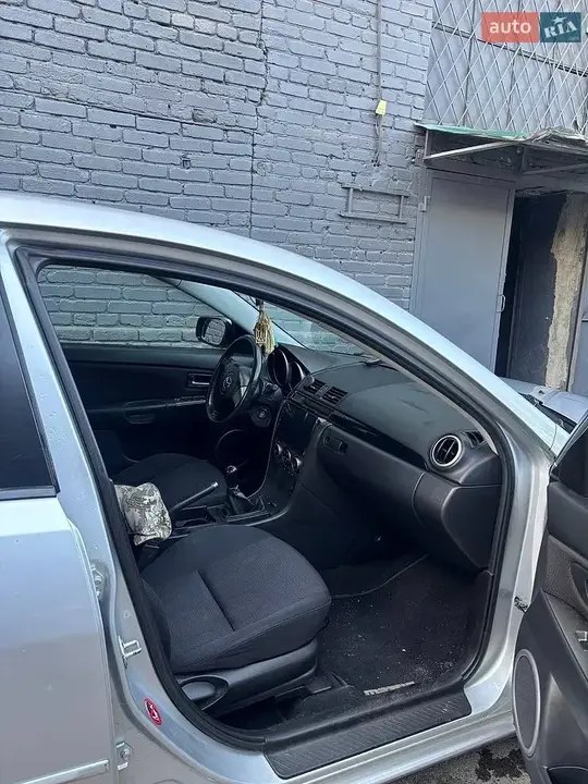 Mazda 3 2007 photo 4