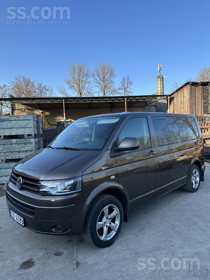 Volkswagen Multivan 2014 photo 2