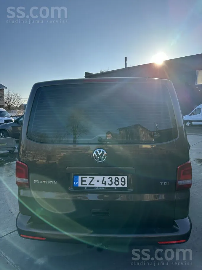 Volkswagen Multivan 2014 photo 5