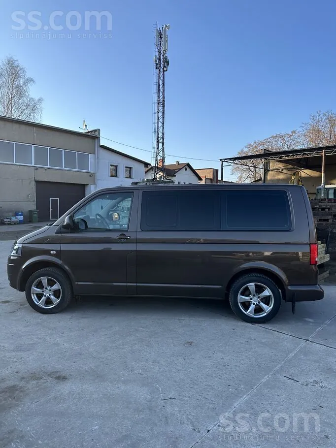 Volkswagen Multivan 2014 photo 3