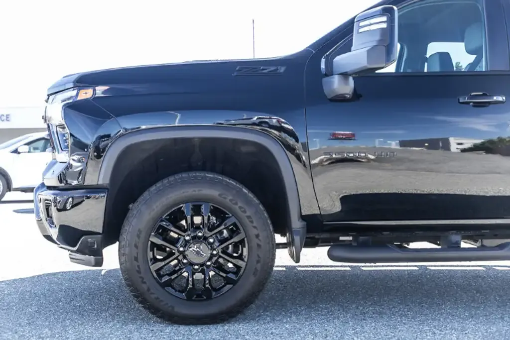 Chevrolet Silverado 3500 2026 photo 4