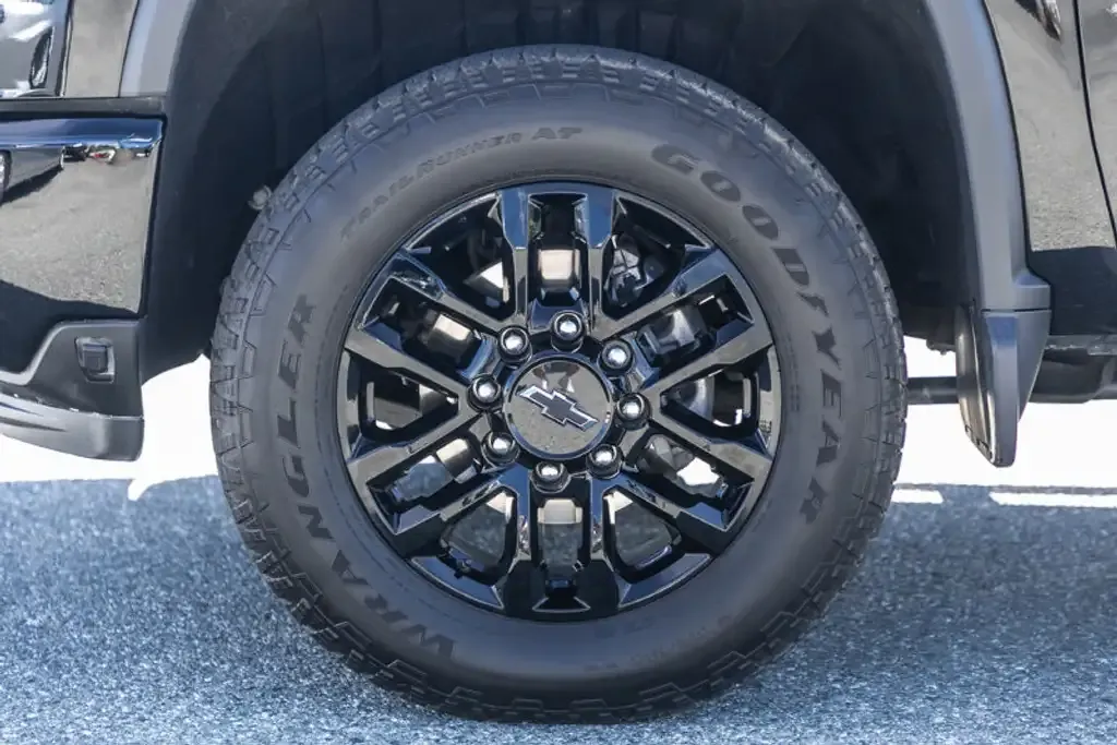 Chevrolet Silverado 3500 2026 photo 5