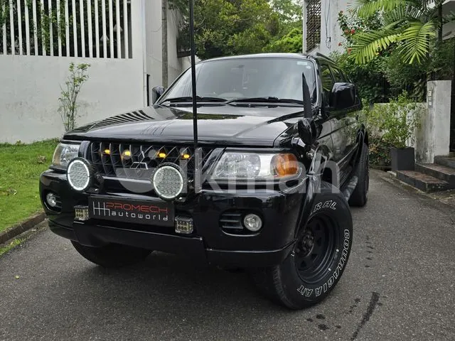 Mitsubishi Montero