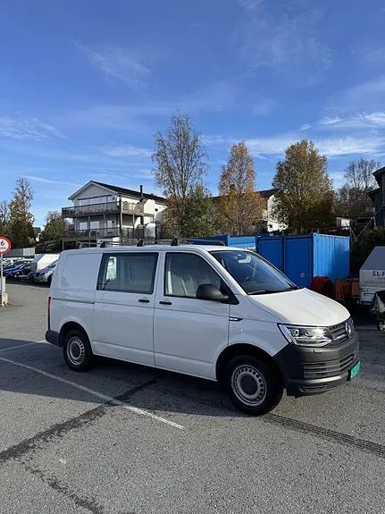Volkswagen Transporter 2017 photo 3