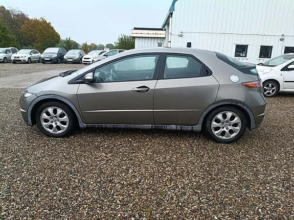 Honda Civic 2006 photo 4