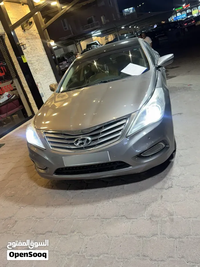Hyundai Azera