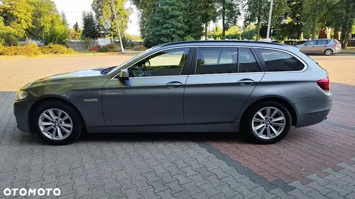 BMW 5 Series 2015 photo 5