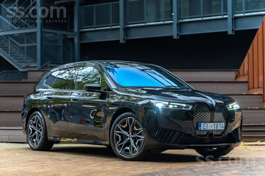 BMW Ix 2023 photo 2