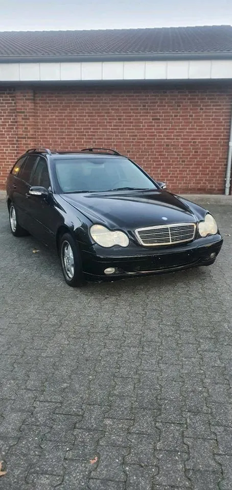 Mercedes-Benz W203