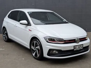 Volkswagen Polo 2018 photo 2
