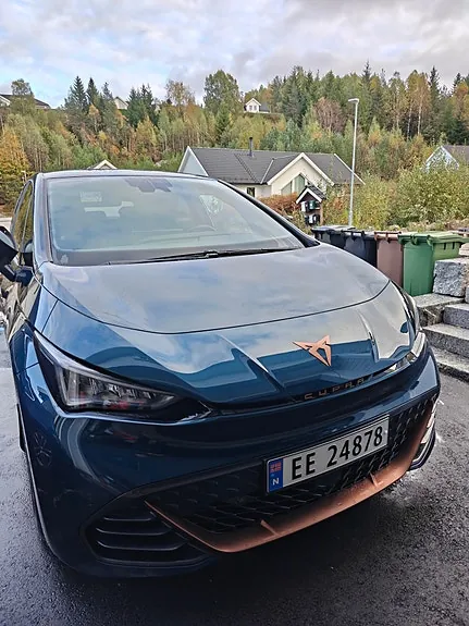 Cupra Born 2022 photo 2