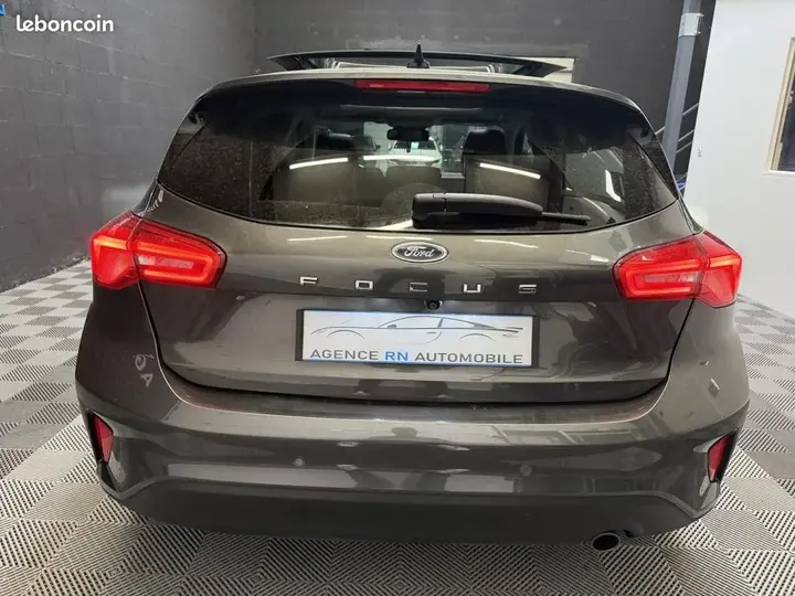 Ford Focus 2018 photo 5
