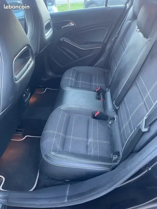 Mercedes-Benz A-Class 2016 photo 5