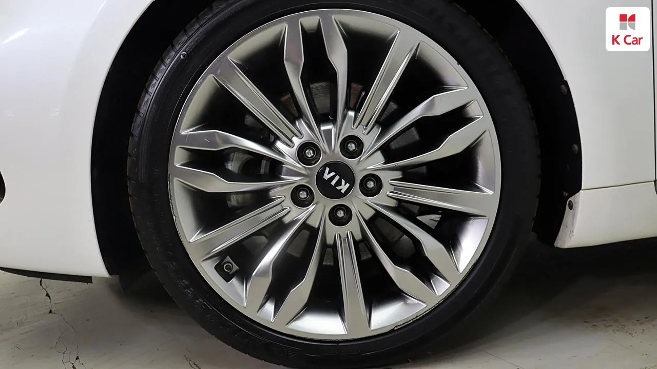 Kia K7 Premier 2020 photo 5