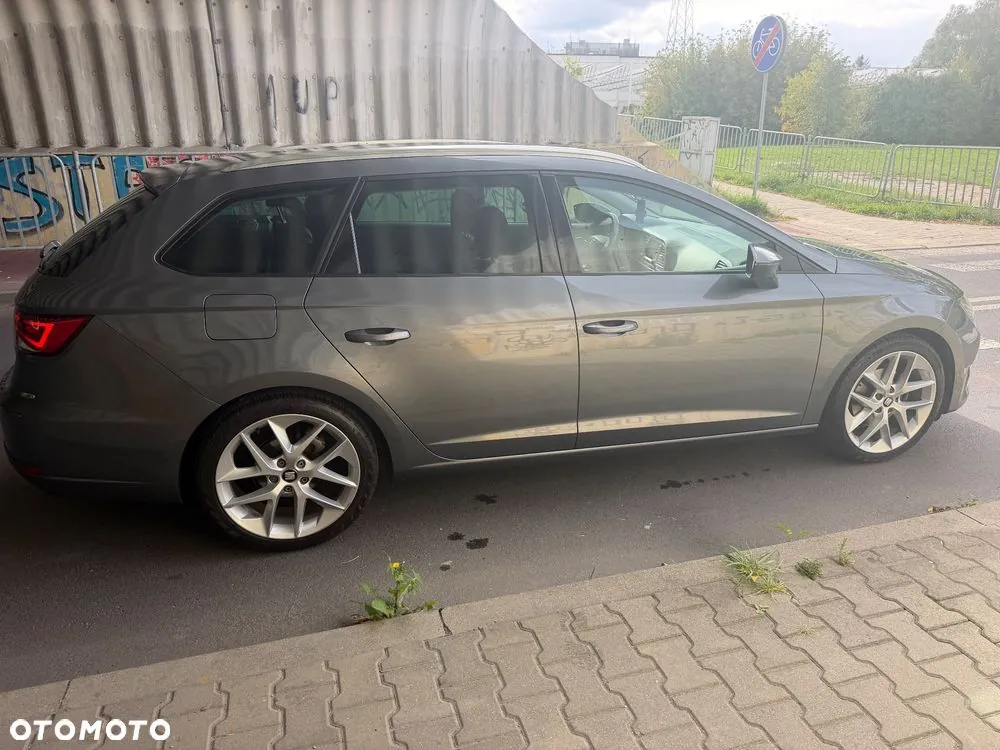 Seat Leon 2015 photo 4