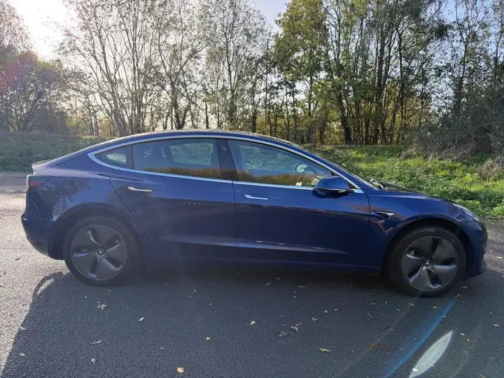 Tesla Model 3 2019 photo 3