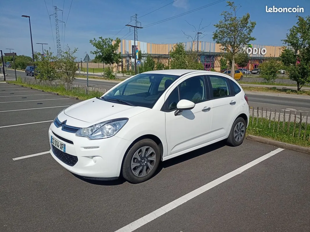 Citroen C3 2013 photo 2