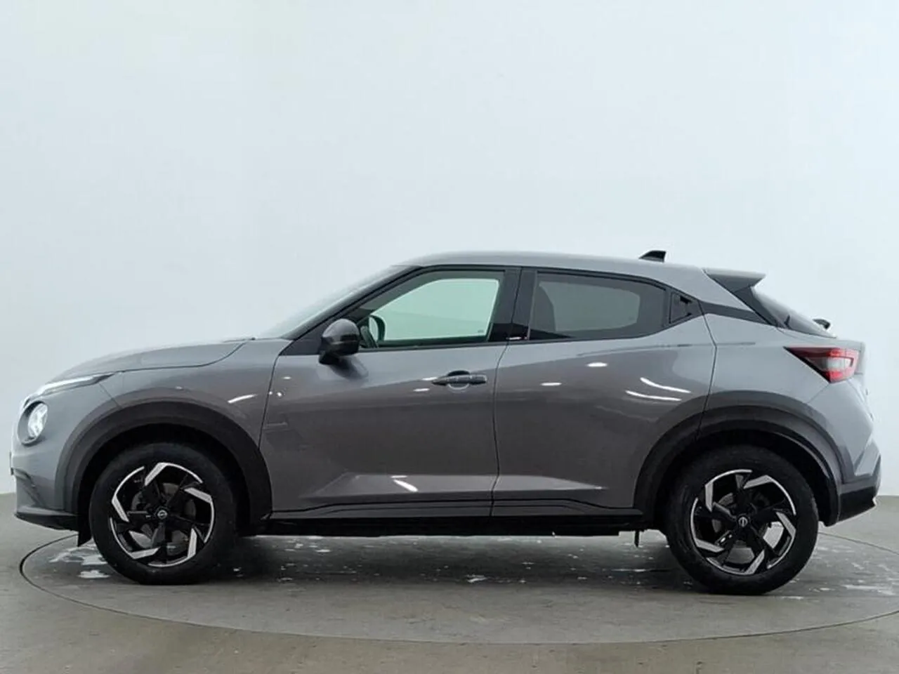Nissan Juke 2023 photo 4