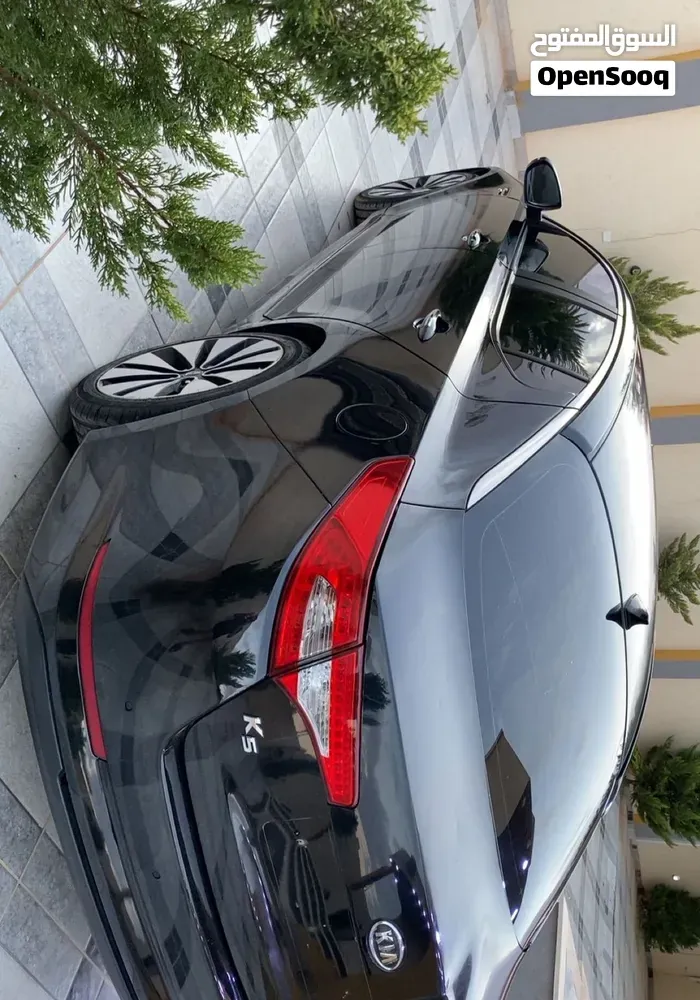Kia K5 2012 photo 4