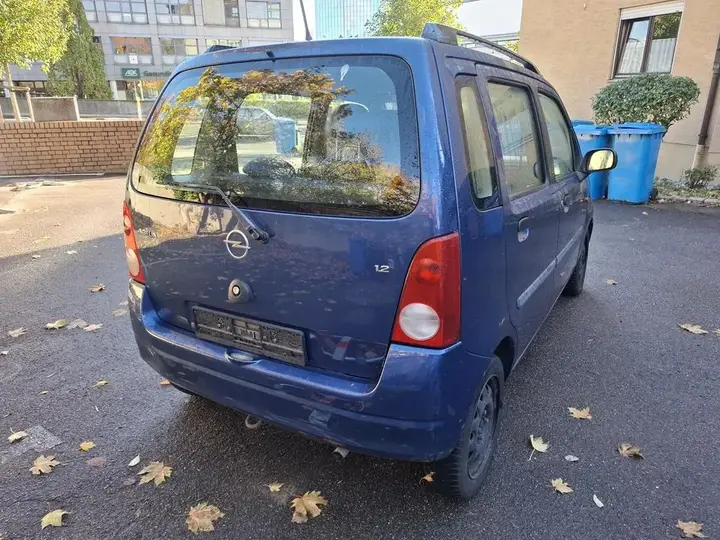 Opel Agila