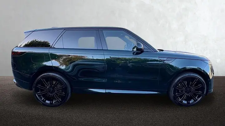 Land Rover Range Rover Sport photo 5
