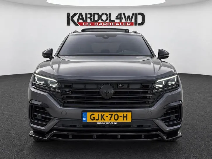Volkswagen Touareg 2022 photo 2